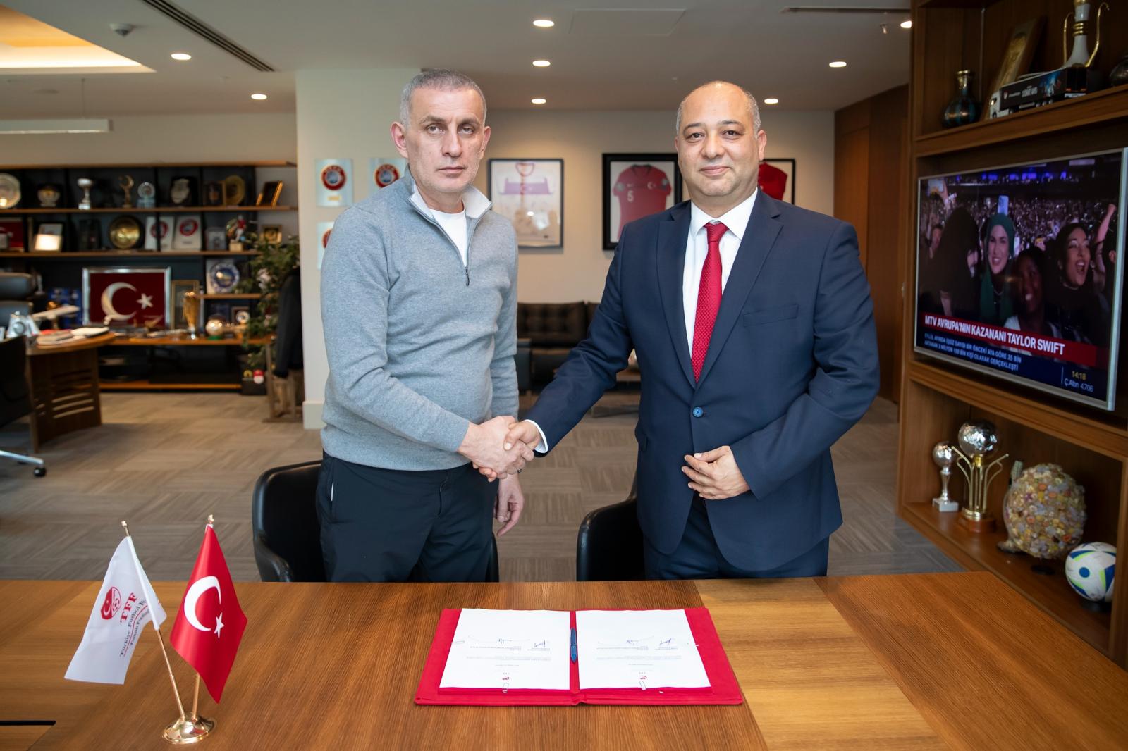 Sektörün hakemi SZUTEST, 3 yıllık TFF hakem forma kol sponsoru oldu